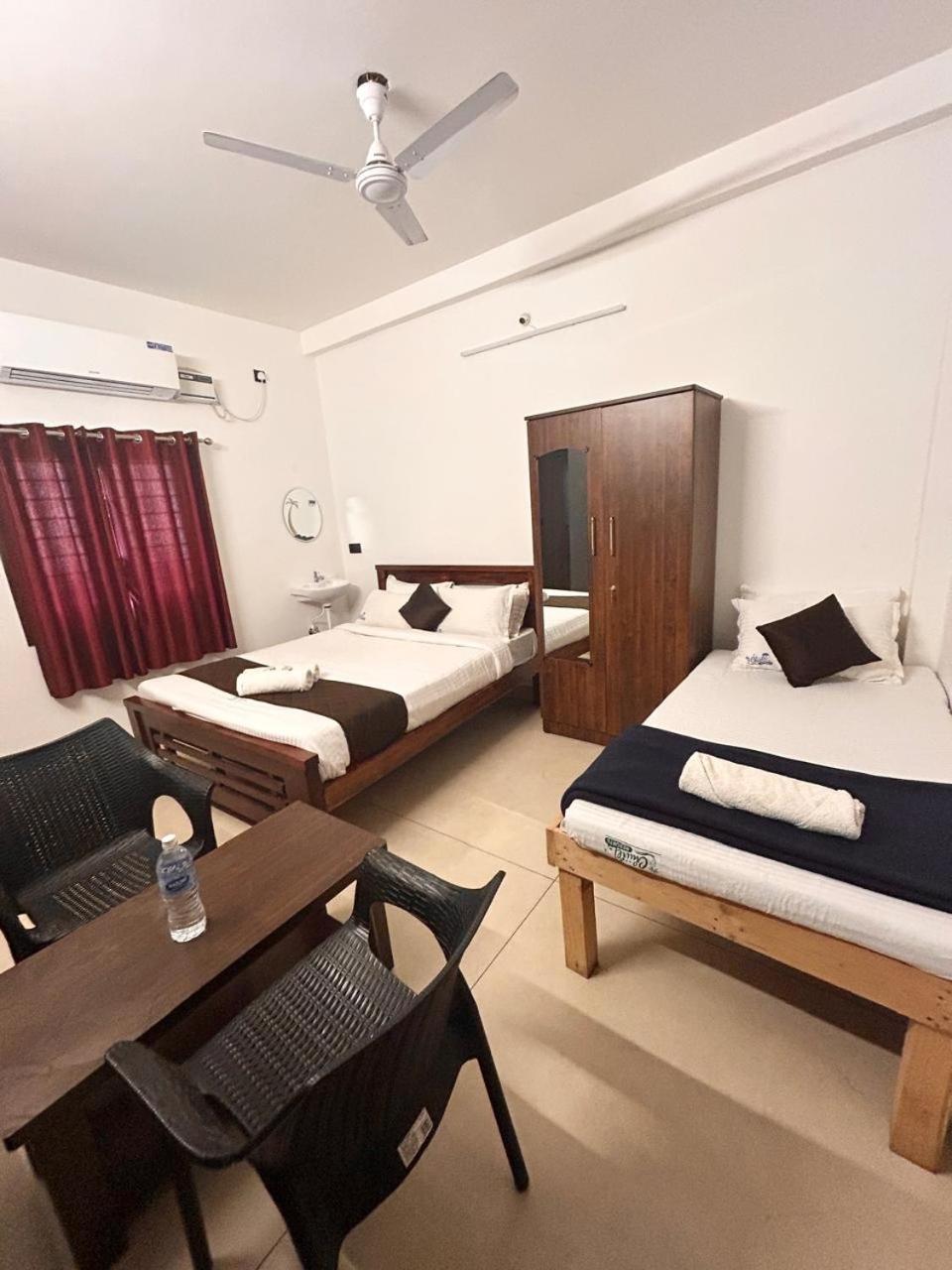 The Ocean Grand Hotel Puducherry Eksteriør billede