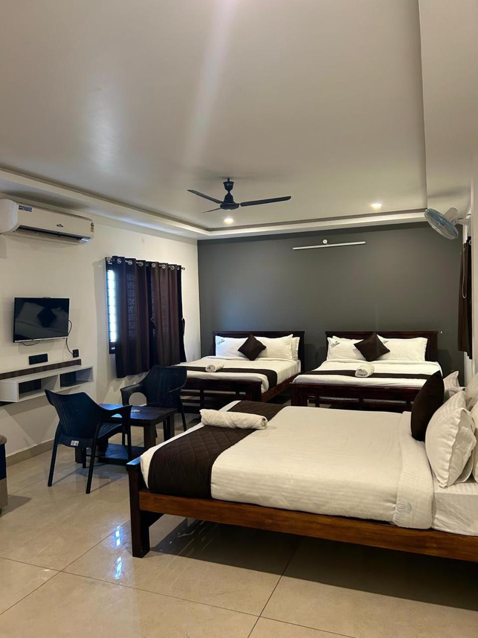 The Ocean Grand Hotel Puducherry Eksteriør billede